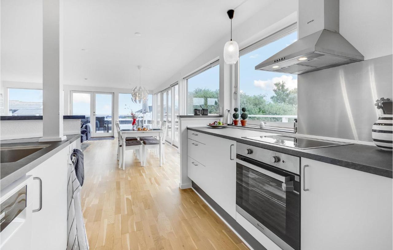 2 Bedroom Stunning Home In Stroby Luaran gambar