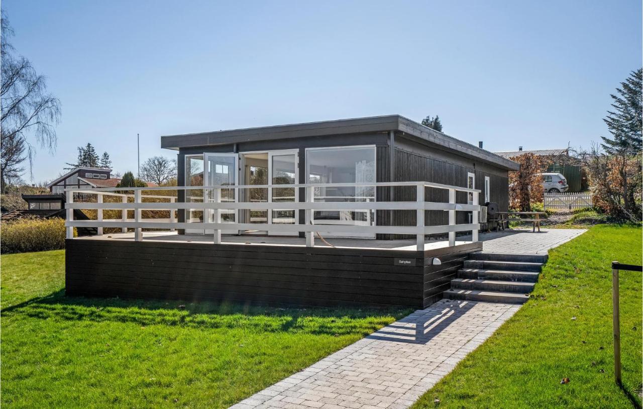 2 Bedroom Stunning Home In Stroby Luaran gambar