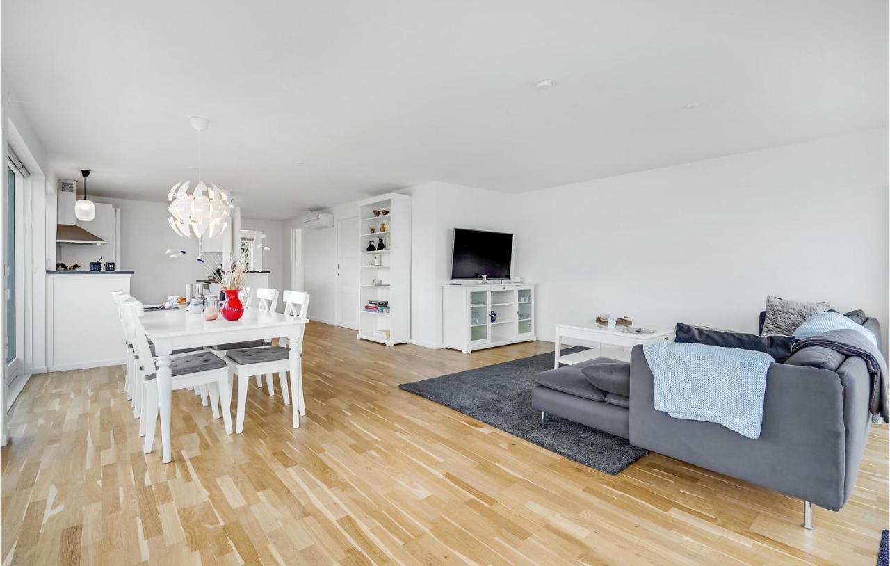 2 Bedroom Stunning Home In Stroby Luaran gambar